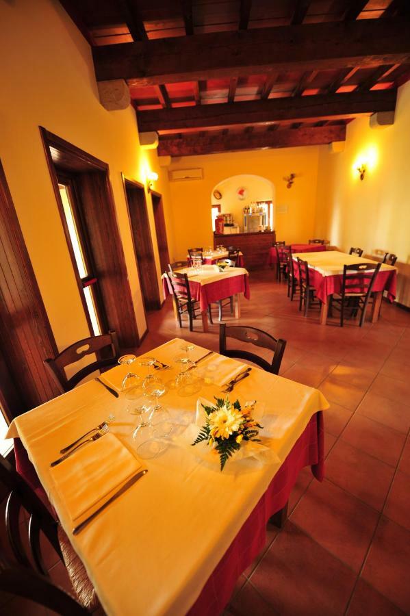 Agriturismo Villa Ione Vetralla Exterior photo